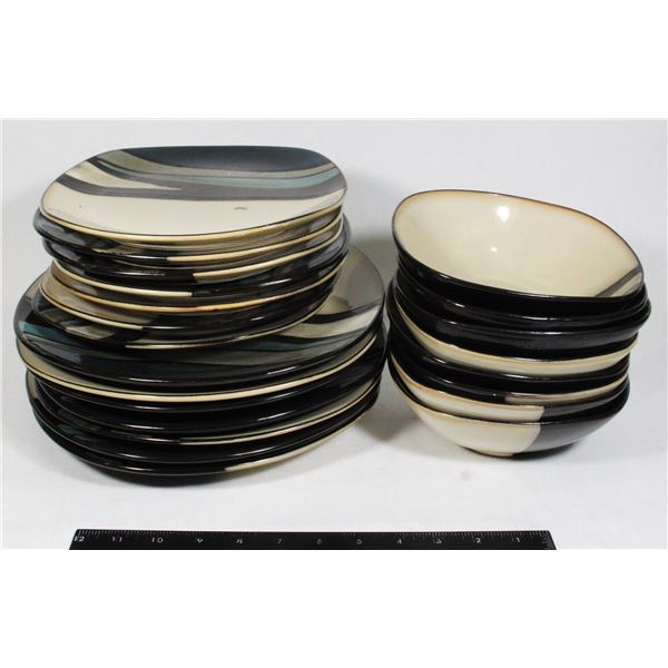 SERVICE FOR 7 SET OF DISHES HOMETRENDS