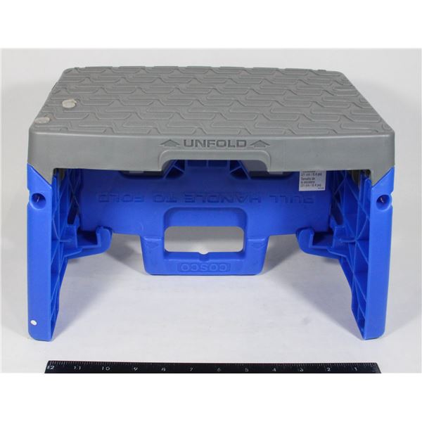 COSTCO STEP STOOL