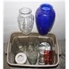 Image 1 : LOT OF ASSORTED VASES