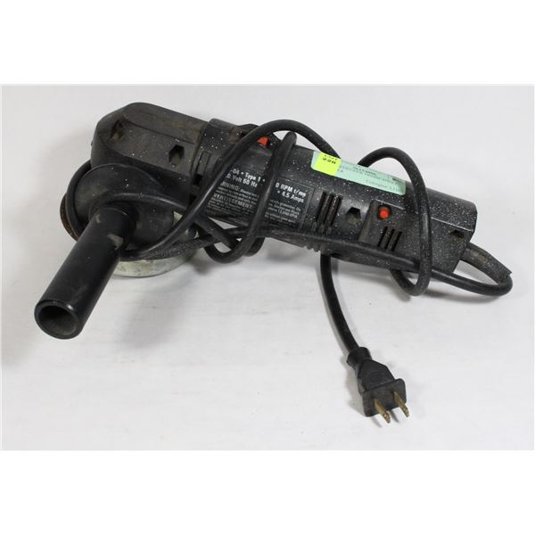 BLACK&DECKER 100MM ANGLE GRINDER