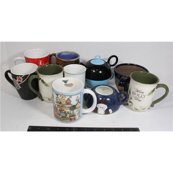 LARGE LOT OF CHRISTMAS MUGS ETC