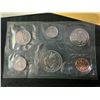 Image 2 : 1970 Canadian Uncirculated Coin Set in Original Packaging