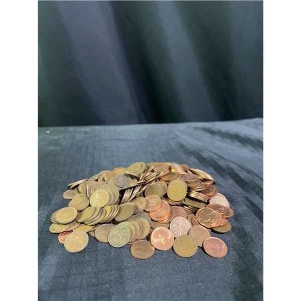 1.12kg Mixed Canadian Pennies, 1930s-1970s Assorted Dates