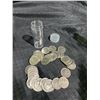 Image 3 : Canadian Quarters Lot: 746g, 3 Containers 1973, 1 Roll 1991 (50 pcs)