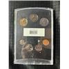 Image 2 : 2001 Oh! Canada! Uncirculated Coin Set in Original Packaging