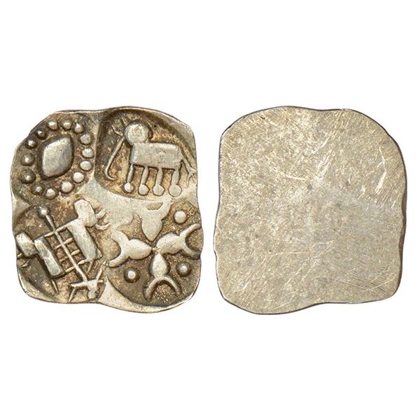 Ancient India : Archaic Silver punch marked coin - Wainganga-Mahanadi Divide, 1.23g.