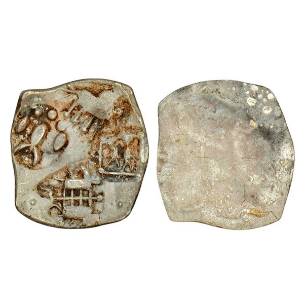 Ancient India : Archaic Silver punch marked coin - Wainganga-Mahanadi Divide, 1.12g.