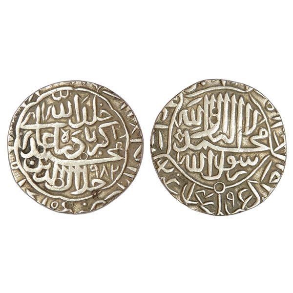 Mughals : Akbar (1556-1605 AD), silver rupee, Shahr-i-Muazzam Ahmadabad mint