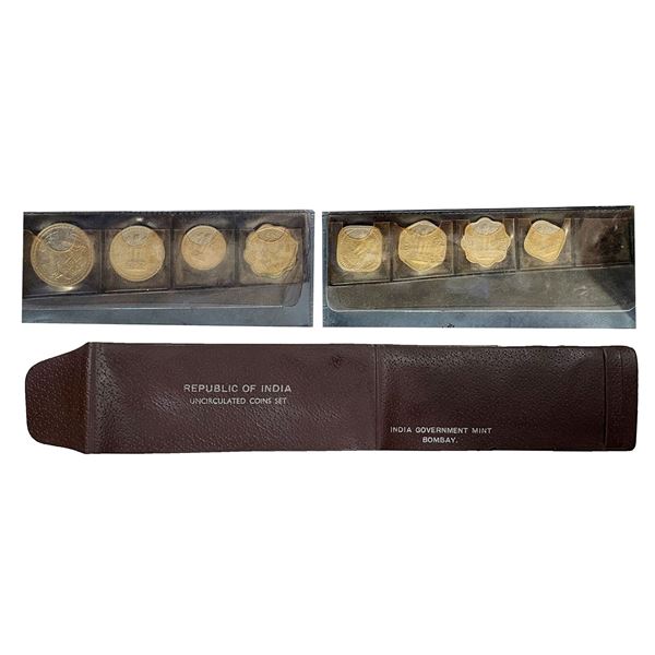 Republic of India : 1967, UNC set of 8 coins, Bombay mint