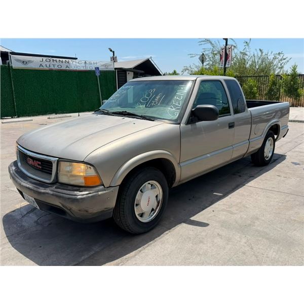 GMC SONOMA 2003 SALV T/DONATION