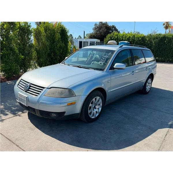 VOLK PASSAT 2003 T-DONATION