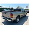 Image 3 : CHEV SILVERADO 2001 T-DONATION