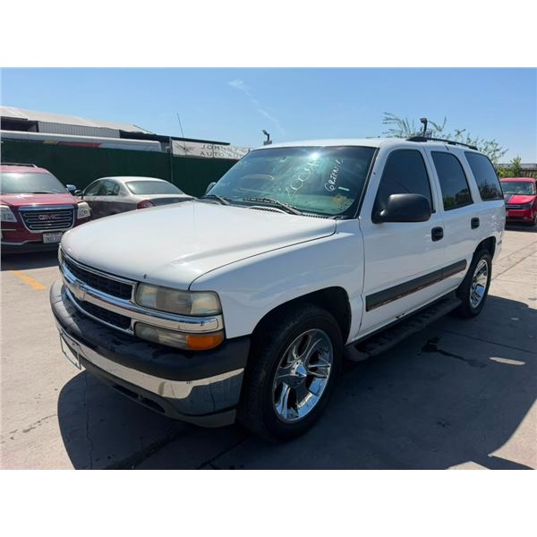 CHEV TAHOE 2004 O/S TITLE 2 DAYS