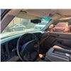 Image 5 : CHEV TAHOE 2004 O/S TITLE 2 DAYS