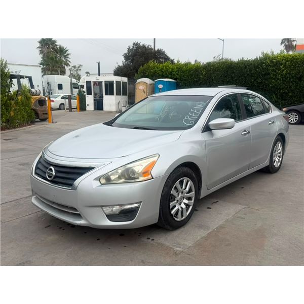 NISS ALTIMA 2015 O/S T-DON