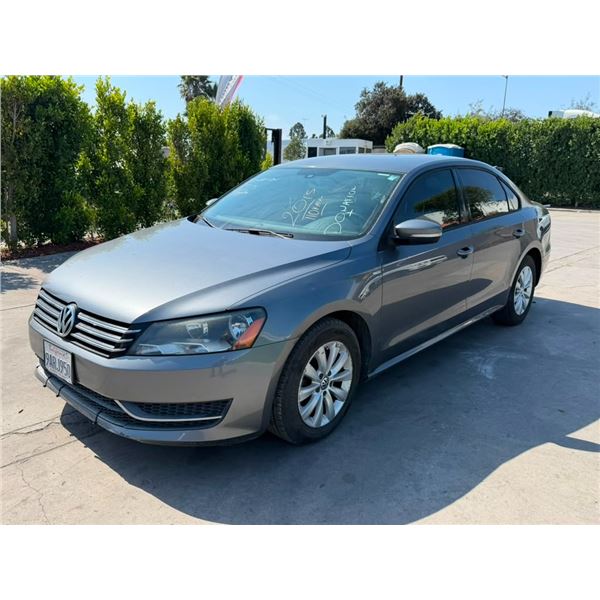 VOLK PASSAT 2015 SALV T/DONATION