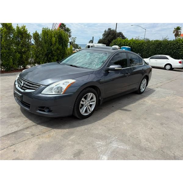 NISS ALTIMA 2012 T-DONATION