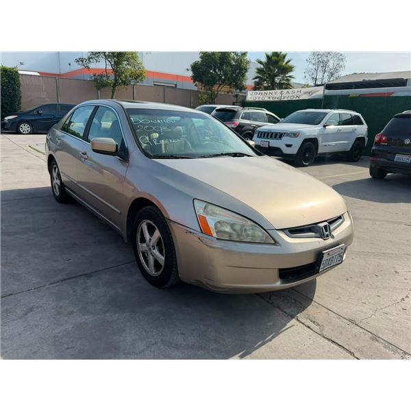 HOND ACCORD 2003 T-DONATION