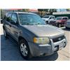 Image 2 : FORD  ESCAPE 2002 SALV T/DONATION