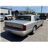 Image 3 : LINC TOWN CAR 1991 APP  DUP/T-DON