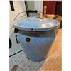 Image 6 : Lot: Fresh Eggs Sign, Brush, Blue Bucket, Lamp Base, Rack