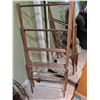 Image 5 : Antique Laundry Essentials - Washboard, Wreath, Racks, Decor
