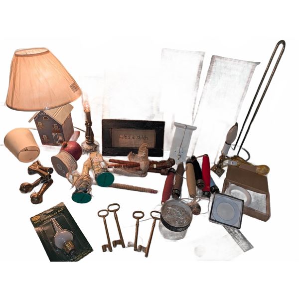 Home Decor, Craft Supplies, and Lighting Lot