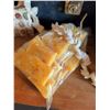 Image 6 : Handmade Soap Assortment w/ Hard Shell Travel Case