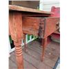 Image 9 : Wood Side Table with Drawer and Painted Garlic Storage Box