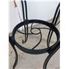 Image 7 : Black Metal Mesh Patio Table With 3 Chairs