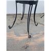 Image 8 : Black Metal Mesh Patio Table With 3 Chairs