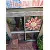 Image 9 : Garden Decor Lot With Planter Boxes And Chicken Statue