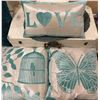 Image 3 : Three Decorative Teal Throw Pillows and Shag Area Rug