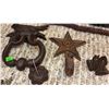 Image 7 : Cast Iron Decorative Hardware and Hooks