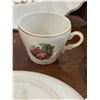 Image 15 : Decorative Plates, China Tea Cups, and Linen Napkins Collection