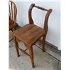 Image 7 : 3 Wooden Miniature Children’s Chairs
