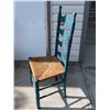 Image 3 : Wood Chairs: Ladder-Back and Spindle-Back Designs