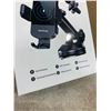 Image 2 : CHGEEK Wireless Car Charger - Model NO: CB1005