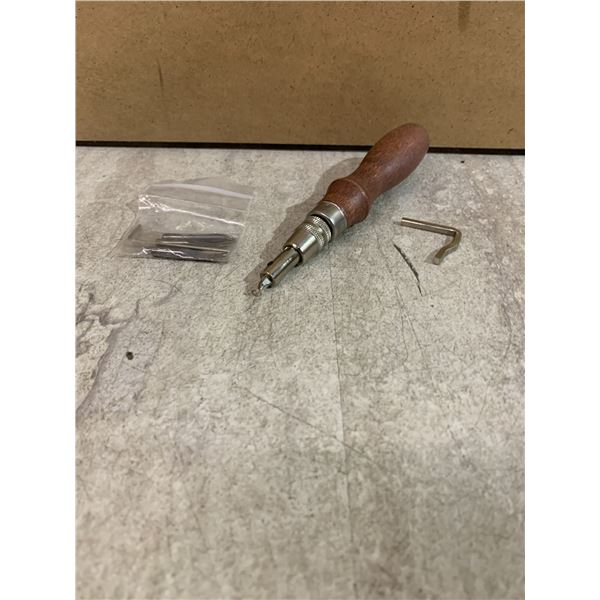 7 In 1 Adjustable Stitching Groover