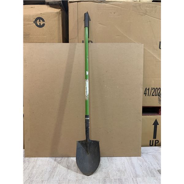 Land-Pro Shovel With Green Handle For Visibility