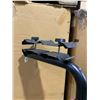 Image 5 : Black Metal Bike Rack For Vehicle Hith Mounting