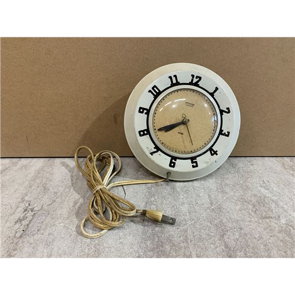Vintage Ingraham Globe Electric Wall Clock