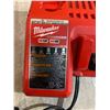 Image 3 : Milwaukee M12 & M18 Multi-Voltage Battery Charger