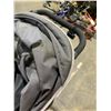 Image 12 : Foldable Schwinn Interval Jogging Stroller