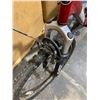 Image 8 : Nakura Phenom Mountain Bike