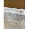 Image 3 : White Box Fan