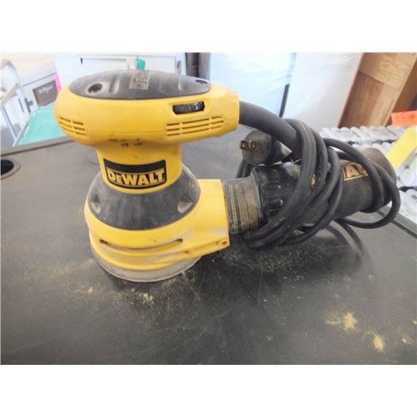 Dewalt Orbit Sander & Drywall Screw Gun