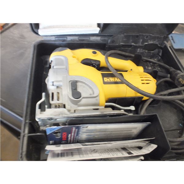 Dewalt Jig Saw w/ Blades