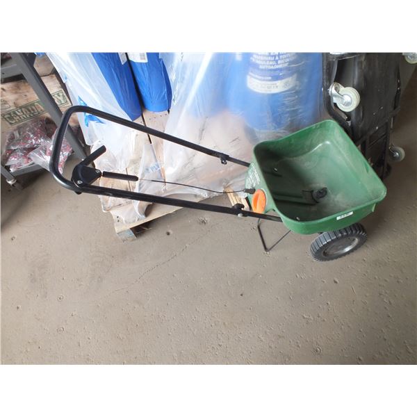 Creeper / Lawn Seed Spreader