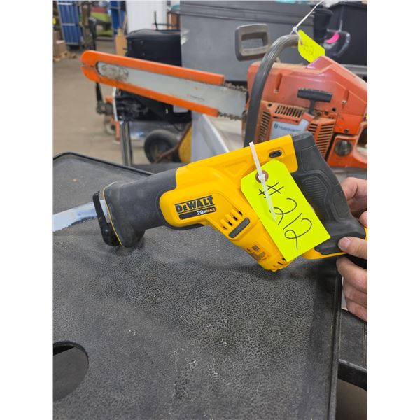 Dawalt Sawzall w/ Battery